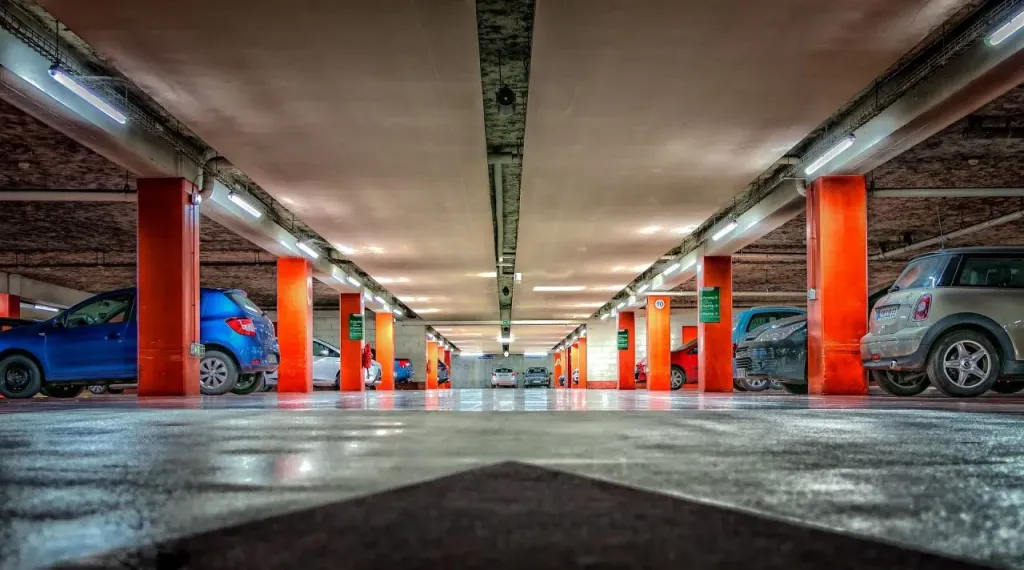 Jak parkować taniej w centrum Poznania?